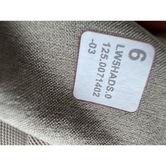 Lululemon Adapted State Perforated High-Rise Jogger Sheer Oak 6 2024 - Picture 6 of 8